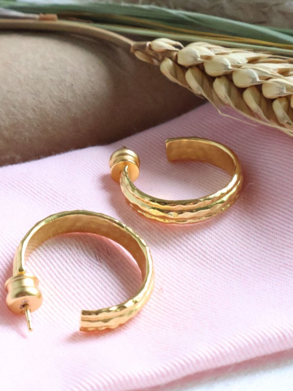 NEW Julie Vos Madison Small Hoop Earrings Gold